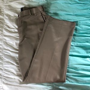 Dockers Easy Classic Fit D3 khakis 34x32